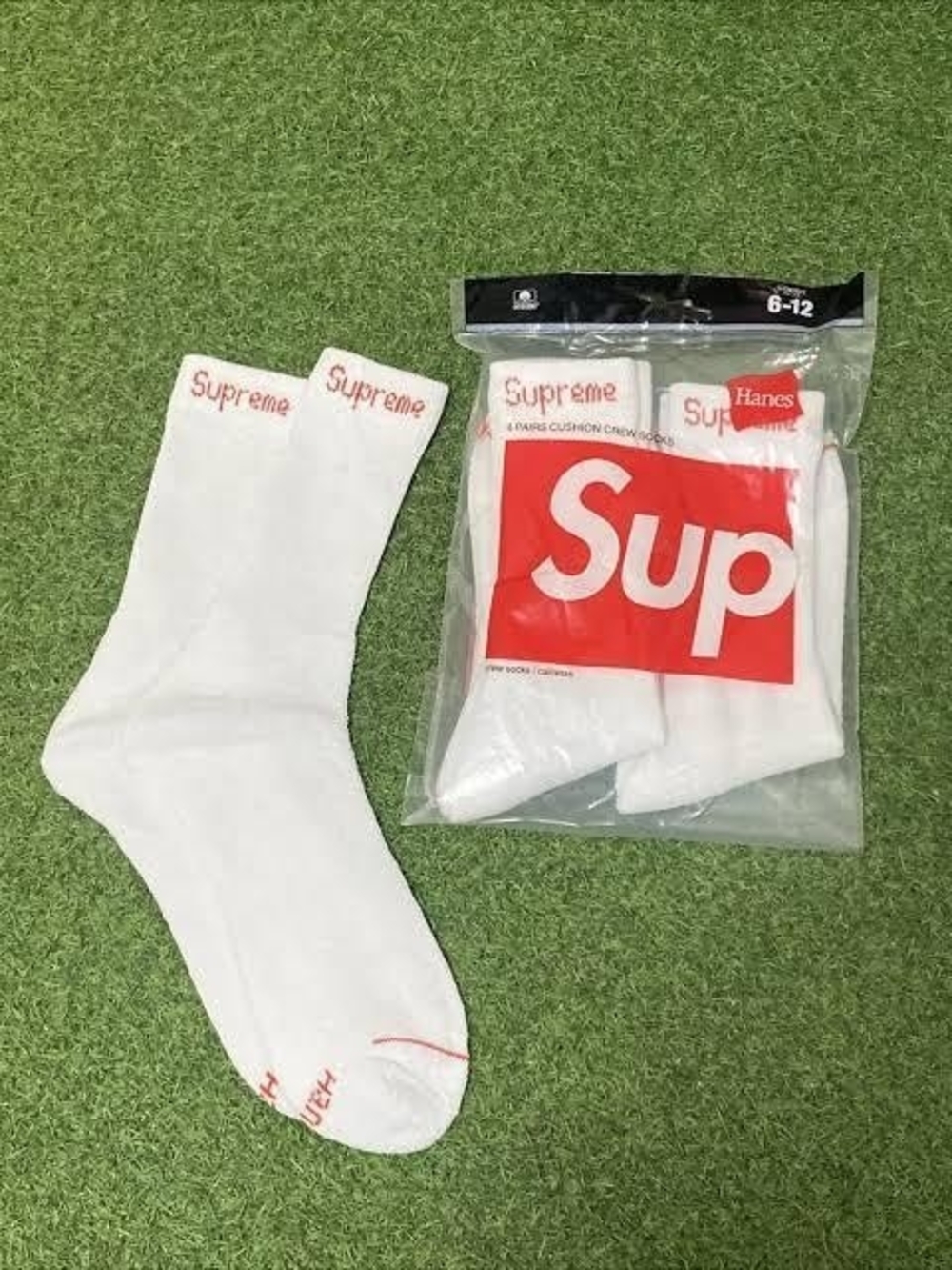 White Supreme Socks - Pack of 4